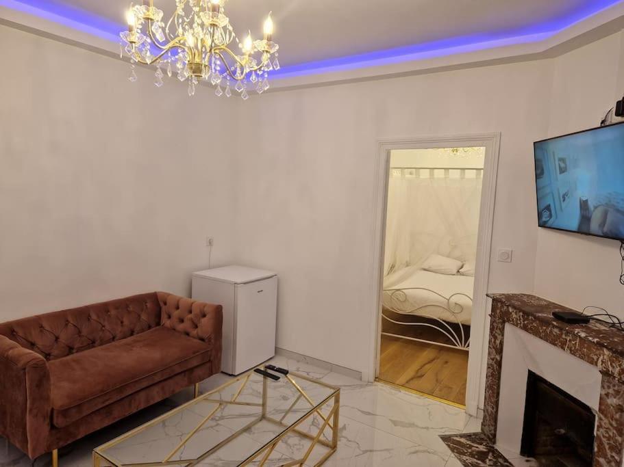 Maison Chic Avec Jacuzzi Nogent Sur Oise Yaospa60 Ngoại thất bức ảnh