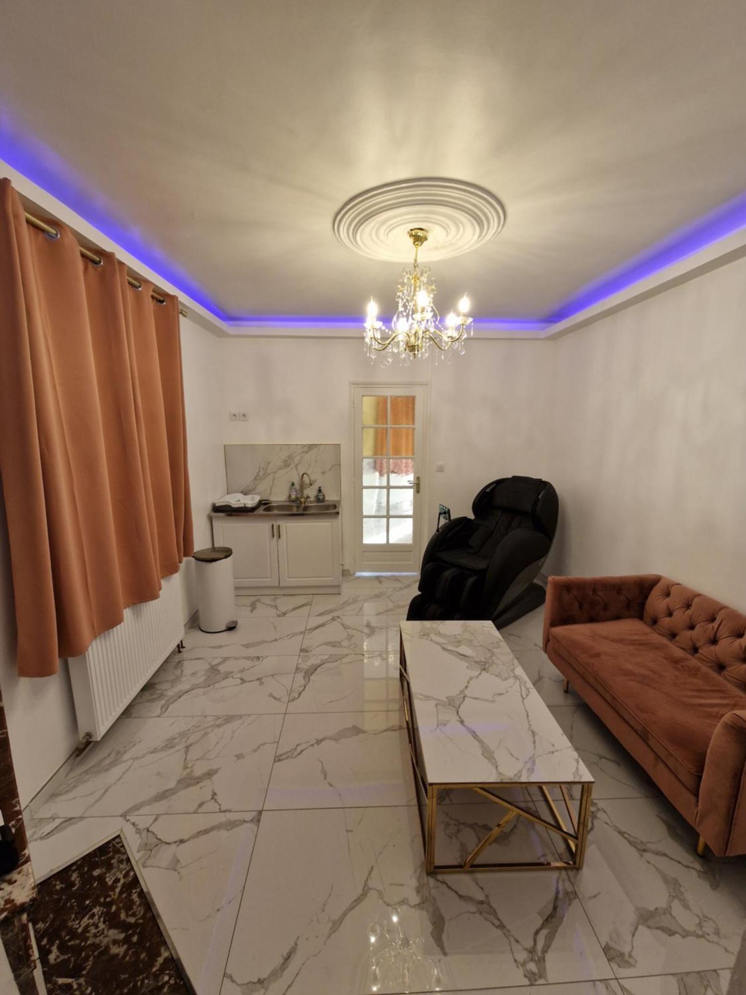 Maison Chic Avec Jacuzzi Nogent Sur Oise Yaospa60 Ngoại thất bức ảnh